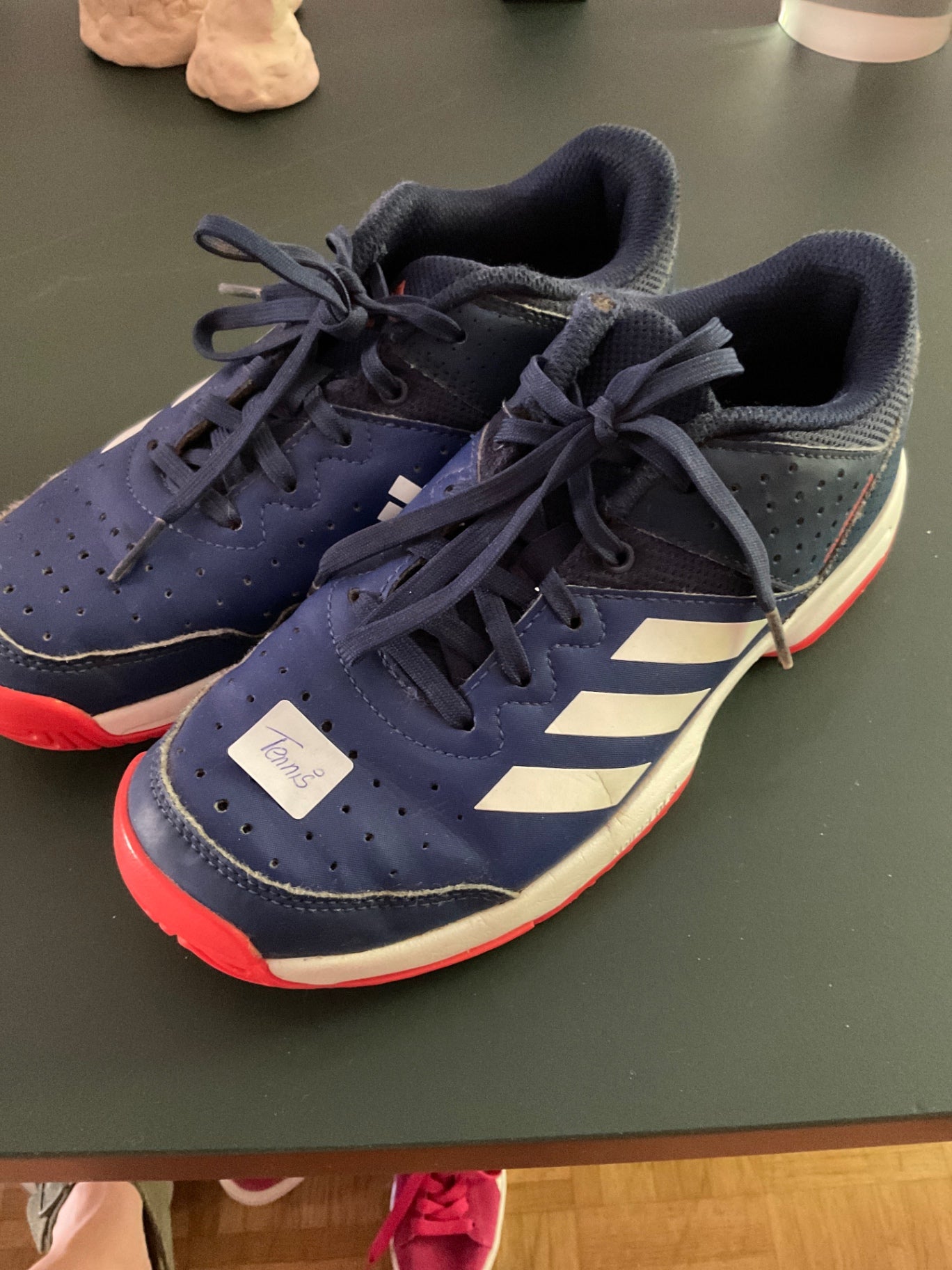Adidas Sportschuhe 36 Dunkelblau mit Weiß und Rot
