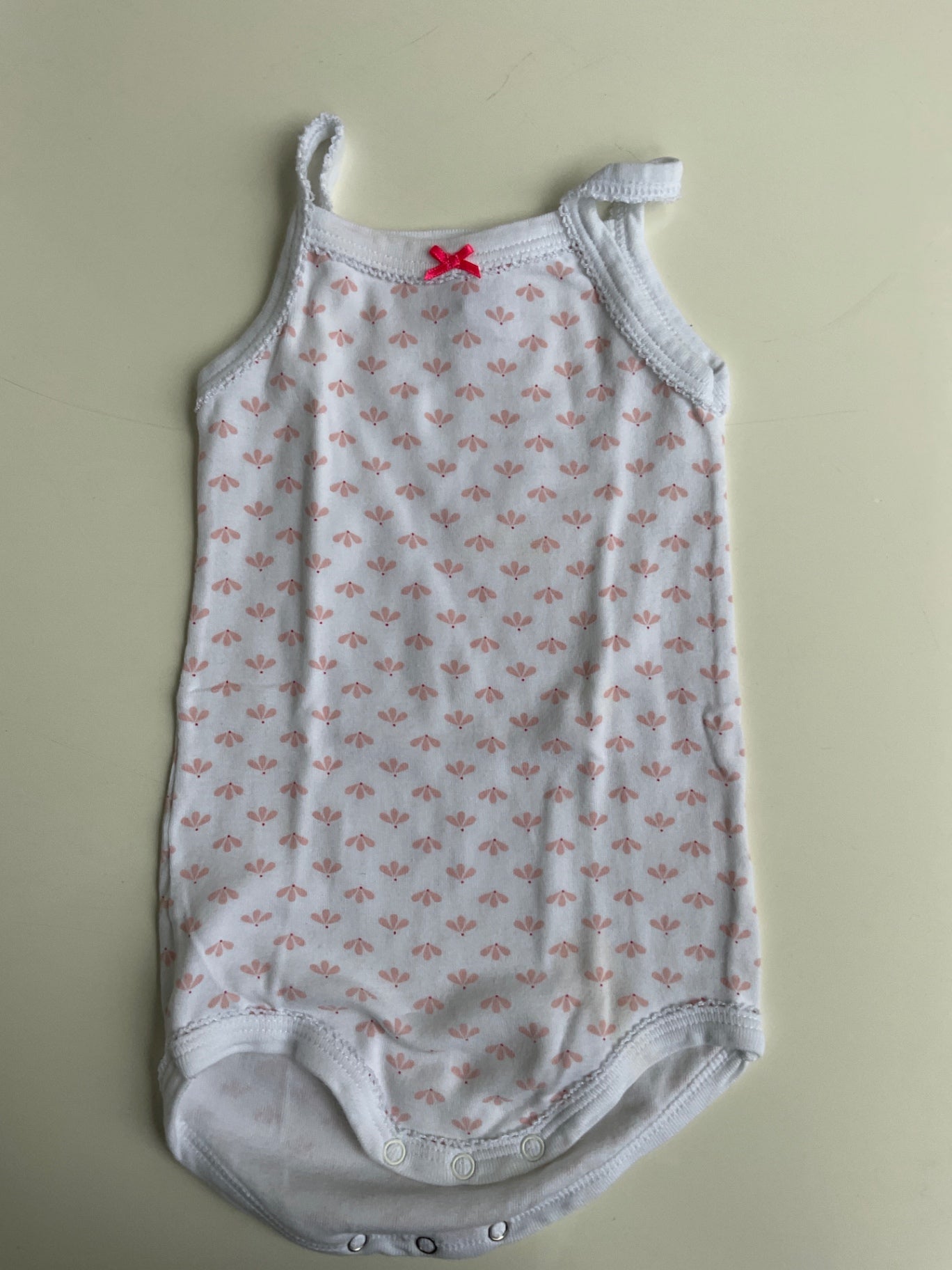 PETIT BATEAU  Body Träger *Flecken vorne 74 Weiß