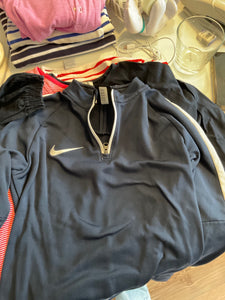 Nike Pullover 122/128 Schwarz