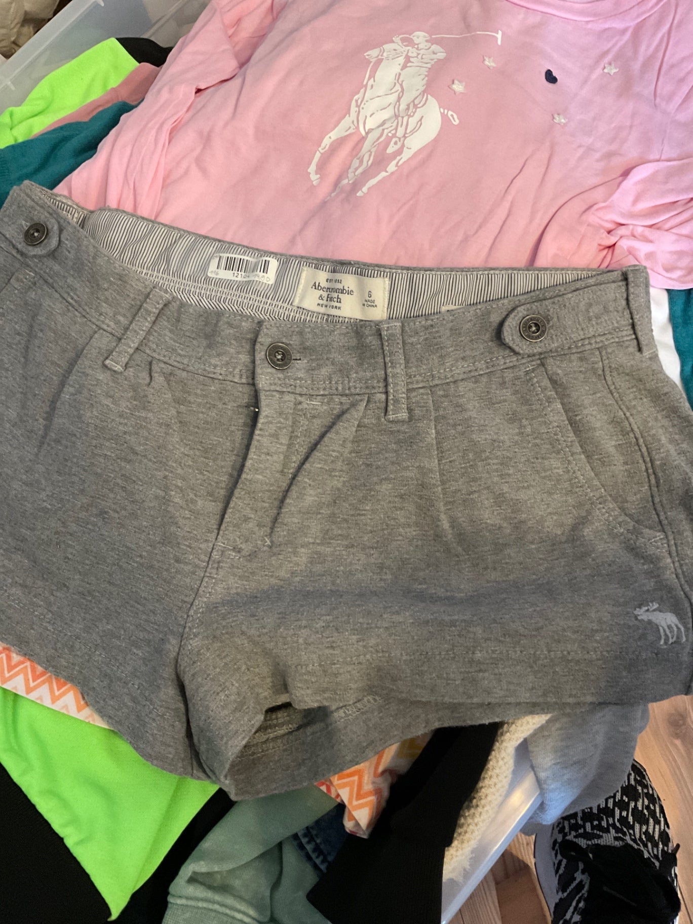 Abercrombie & Fitch Shorts 164 Grau