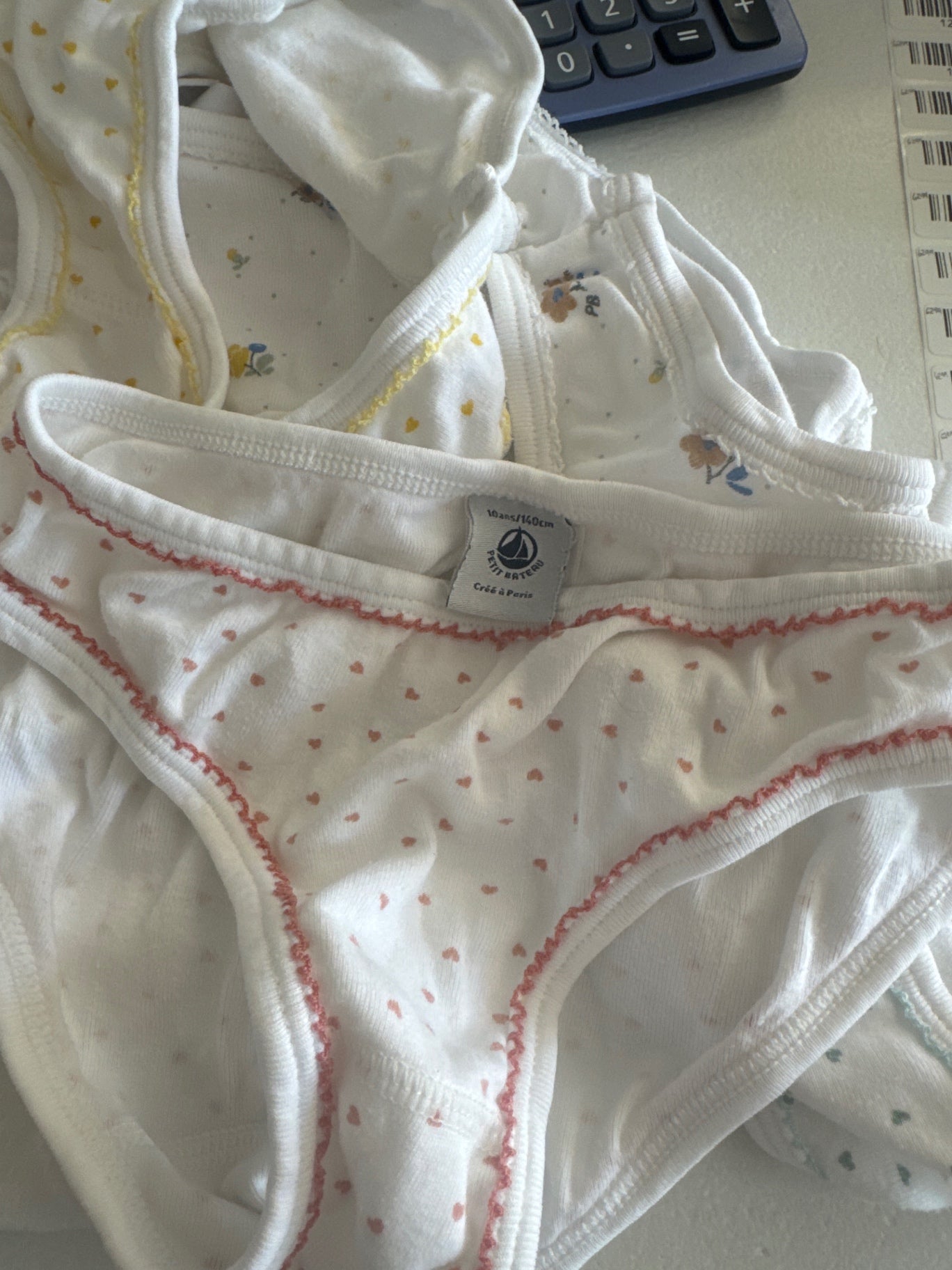 Petit Bateau Unterwäsche 140 Weiß Herz rosa