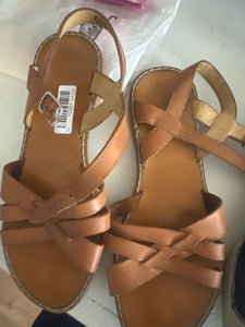 Unbekannt Sandalen 34 Braun