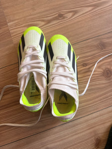 Adidas Sportschuhe 33 1/3 Gelb und Schwarz