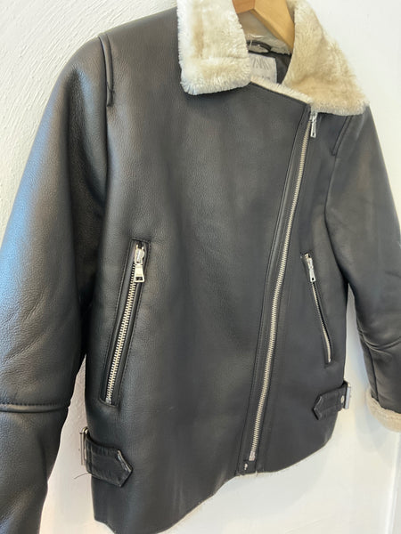 Zara Jacke 152 Schwarz