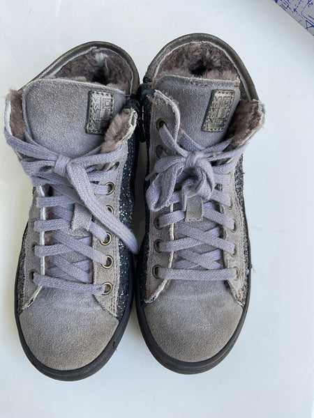 MOMINO Sneaker  33 Grau, Schwarz und Rosa / gefüttert