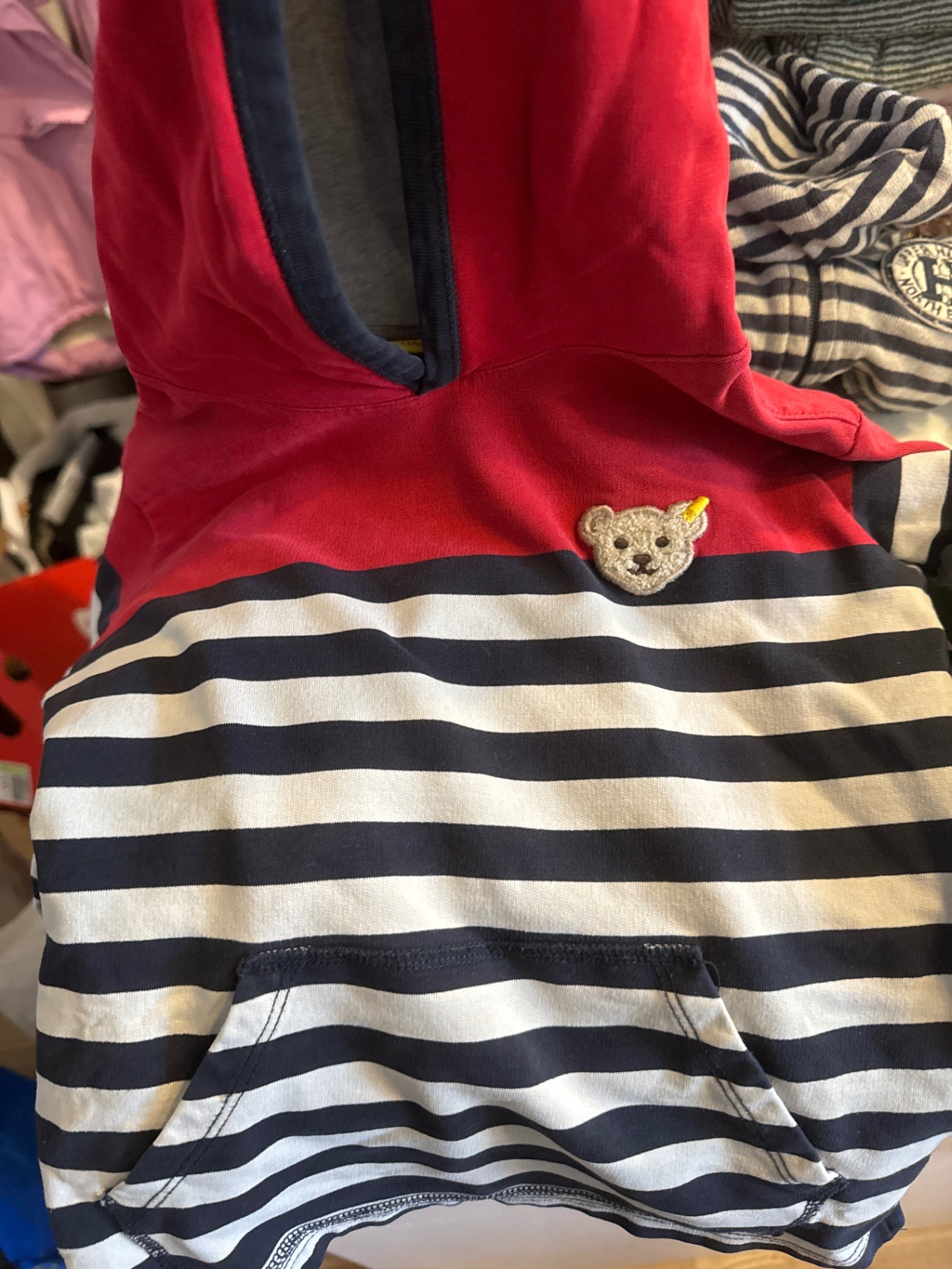 Steiff Kapuzenpullover 116 Rot, Marineblau und Weiß