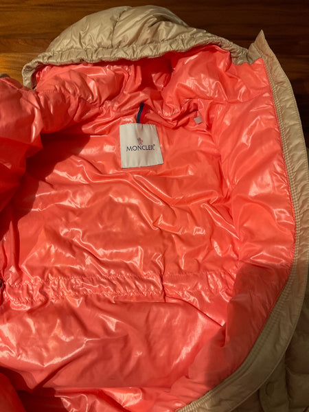 Moncler Daunenmantel 140 Beige