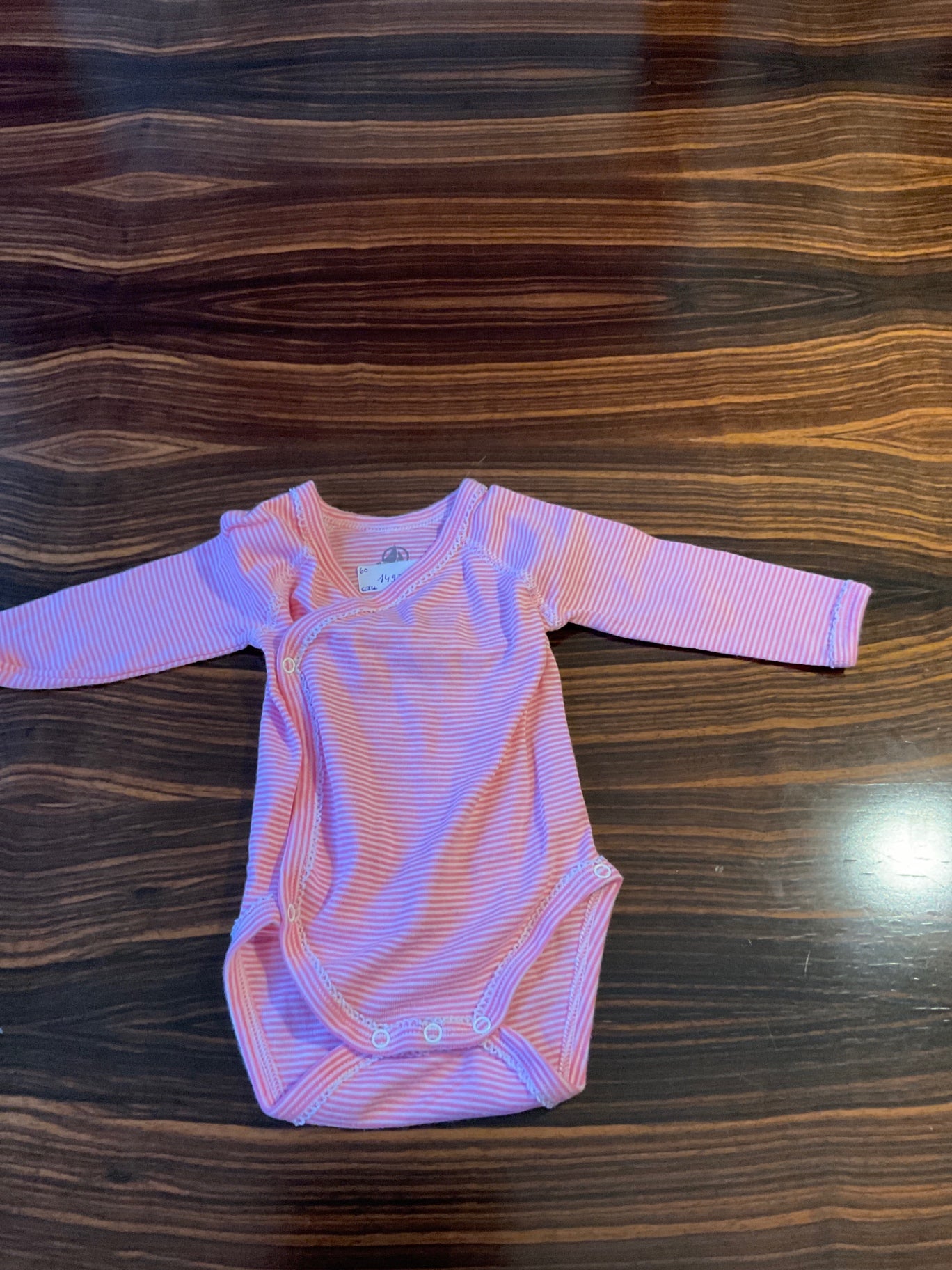 PETIT BATEAU Body 60 Rosa mit weißen Streifen