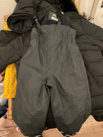 Zara Regenhose 98/104 Dunkelgrau