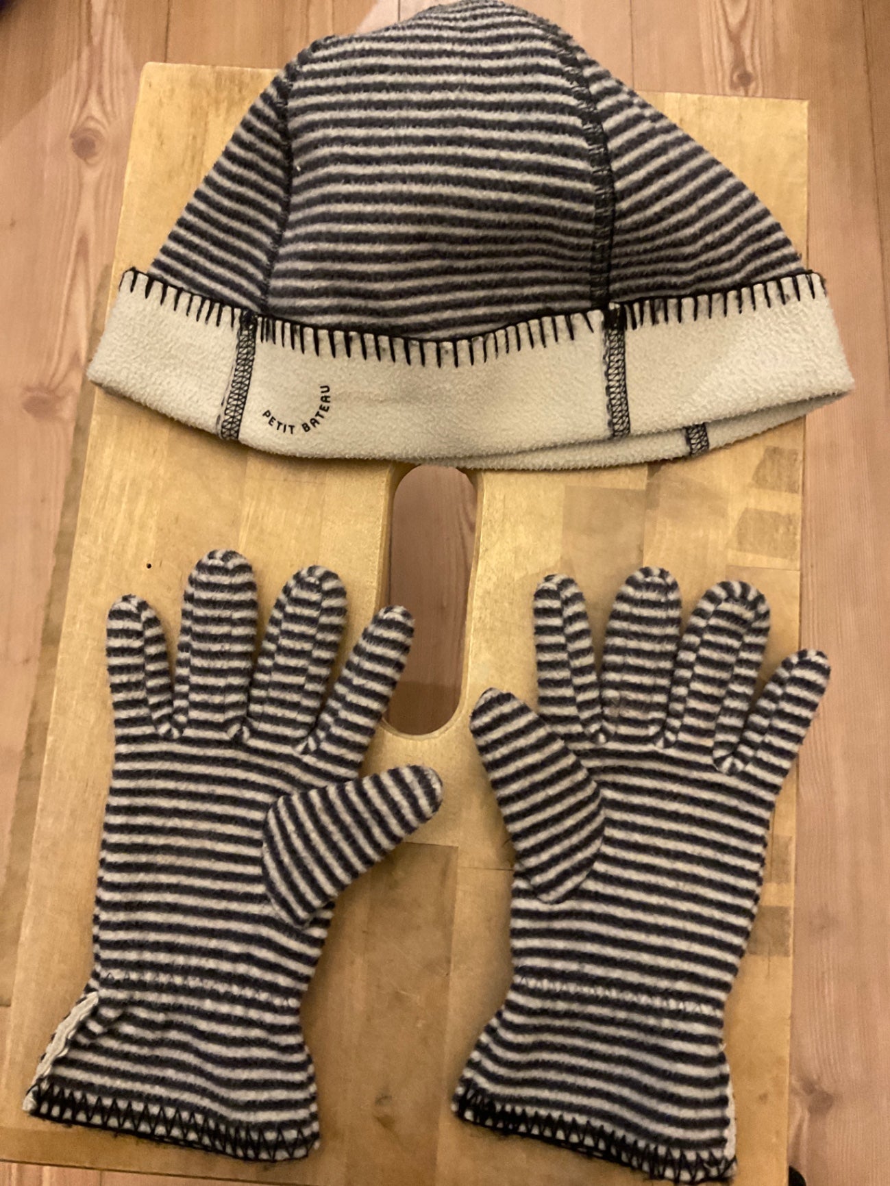 petit bateau handschuhe Petit Bateau Mütze und Handschuhe 49/51 Grau und Weiß gestreift