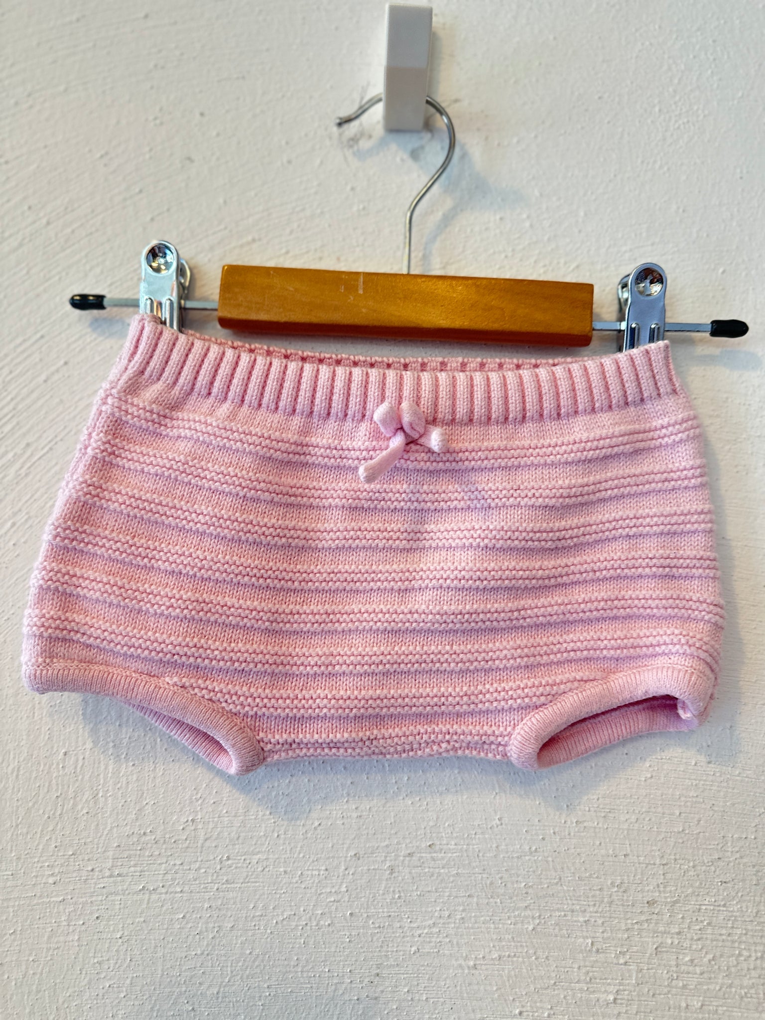 Strick Shorts - 68 - Neck Neck