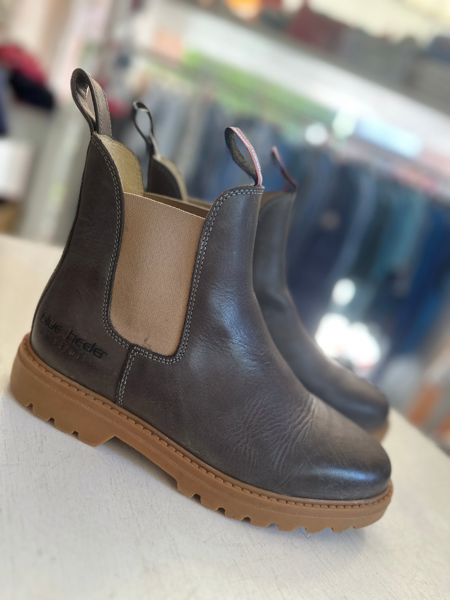 Chelsea Boot - 39 - blue heeler